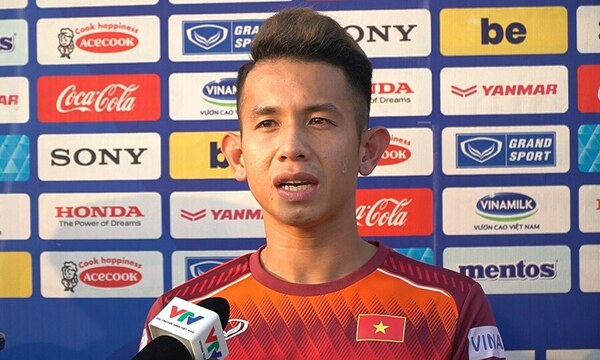 Tiểu sử Nguyễn Phong Hồng Duy-Hậu vệ trái tài hoa của đội tuyển Việt Nam - Coolmate
