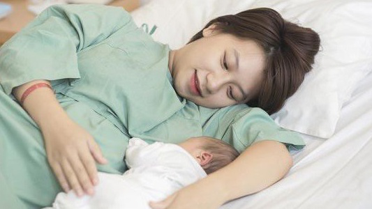 Chia sẻ cho các mẹ kinh nghiệm ở cữ sau khi sinh con thứ 2