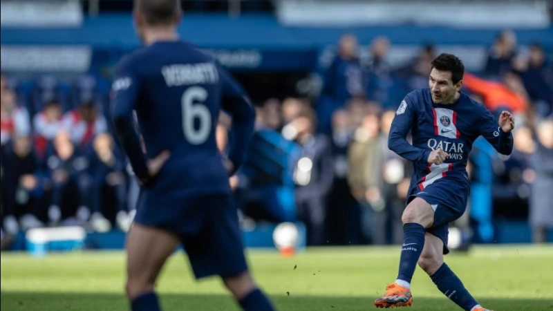 Đá phạt là gì? 3 chiến thuật đá phạt hiệu quả -