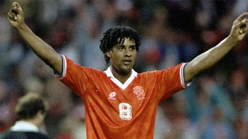 Tiểu sử Frank Rijkaard là ai? Sự nghiệp huyền thoại [2025]