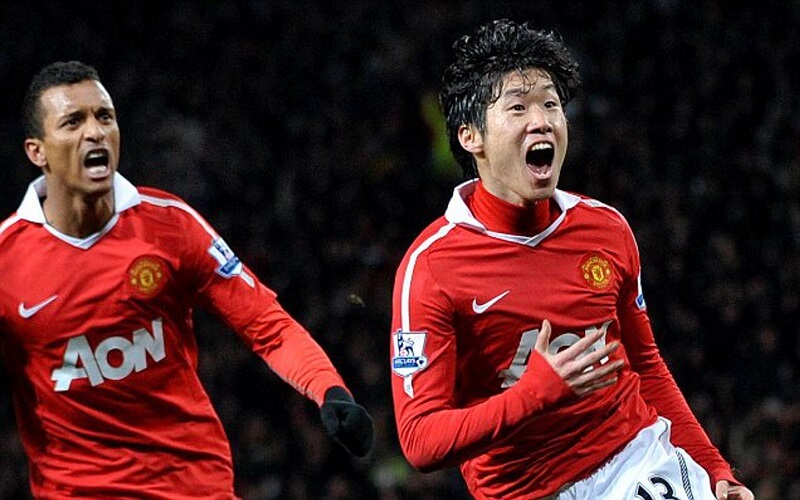 Park Ji-sung trong màu áo Manchester United